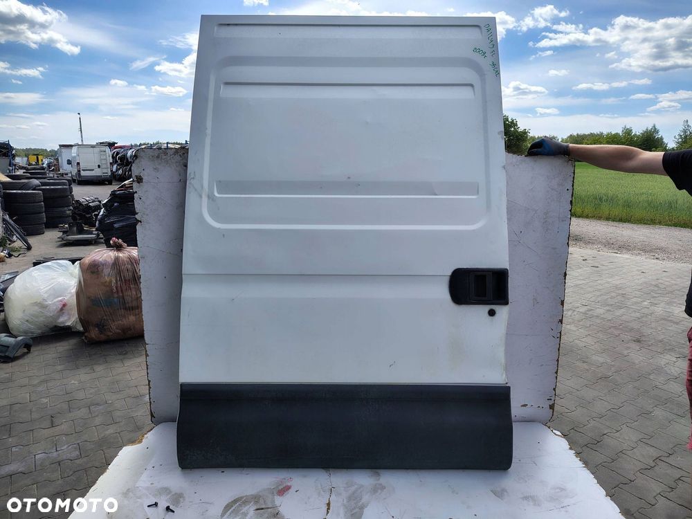 DRZWI BOCZNE PRAWE PRZESUWNE IVECO DAILY 3 III 35C12 FL LIFT - 1