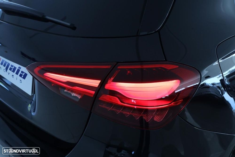 Mercedes-Benz A 250 e - 20