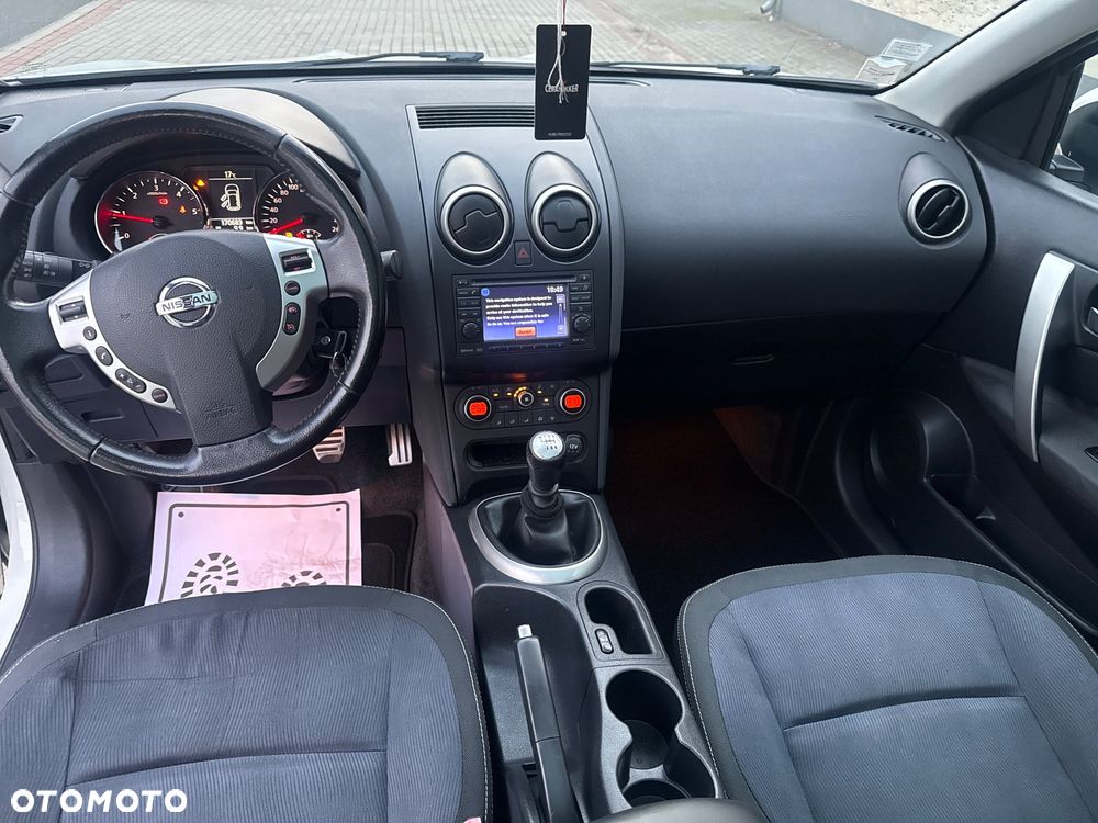 Nissan Qashqai 1.5 dCi Tekna - 9