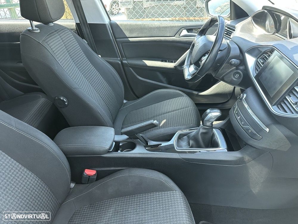 Peugeot 308 1.6 BlueHDi Allure J17 - 7