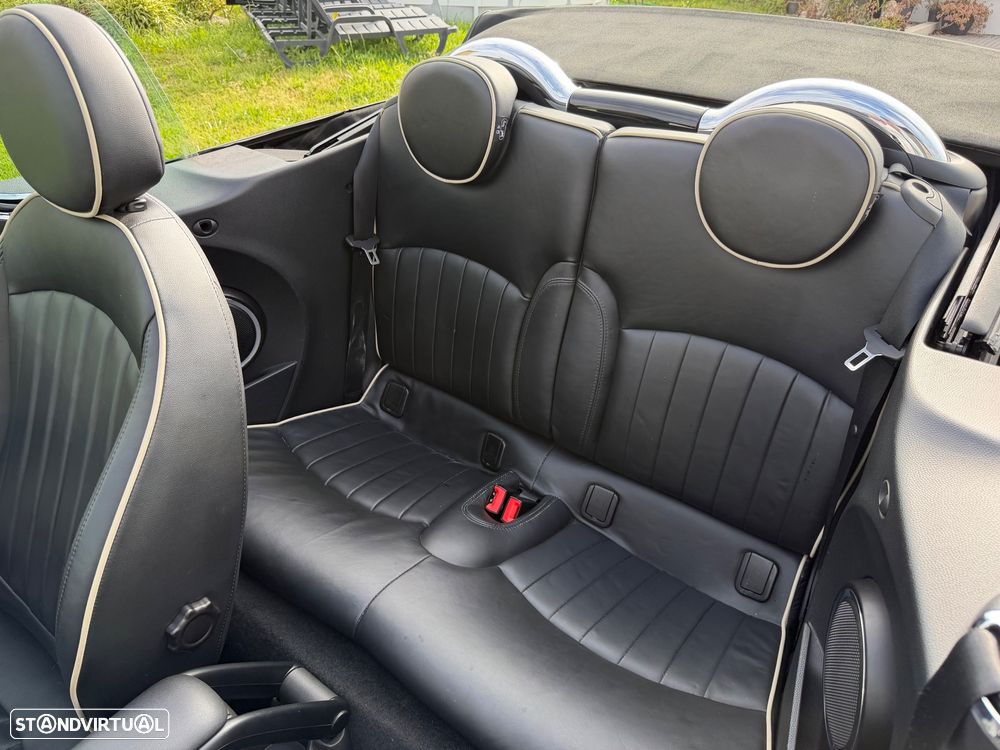 MINI Cabrio Cooper SD - 12