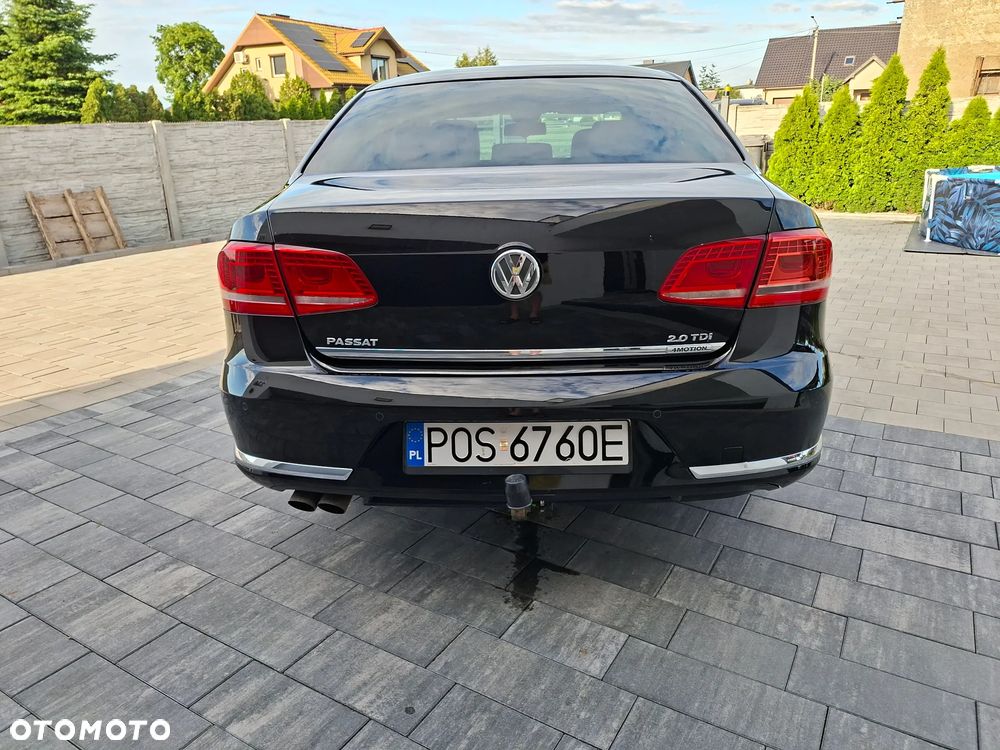 Volkswagen Passat 2.0 TDI 4Mot Highline - 4