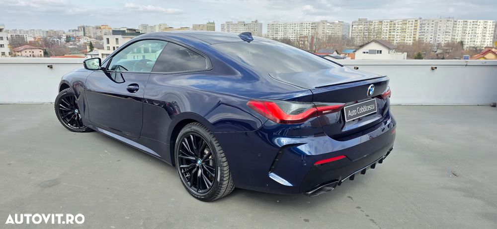 BMW M4 M440i xDrive - 4