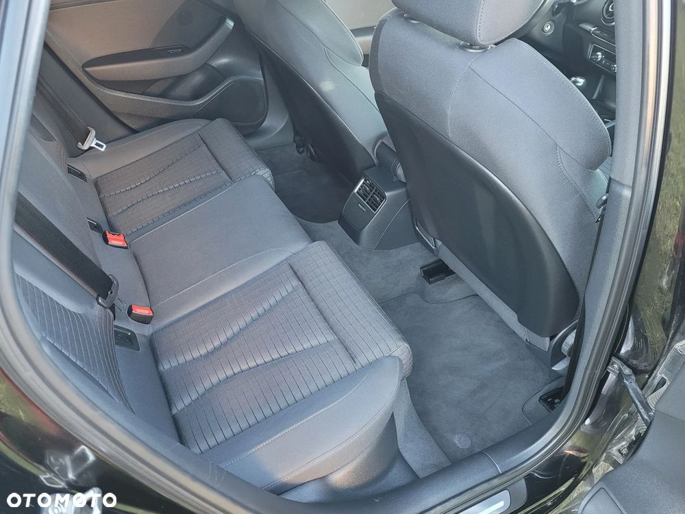 Audi A3 Sportback - 14