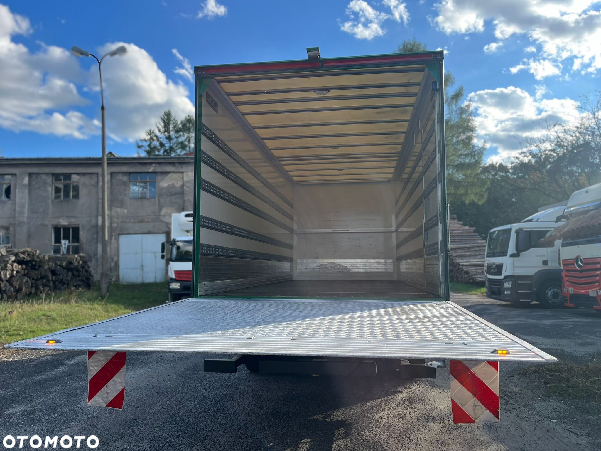 Mercedes-Benz ATEGO 1524L KONTENER 6.10 m | EURO-6 - 10