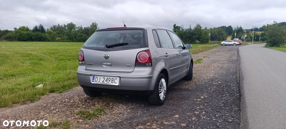 Volkswagen Polo - 4