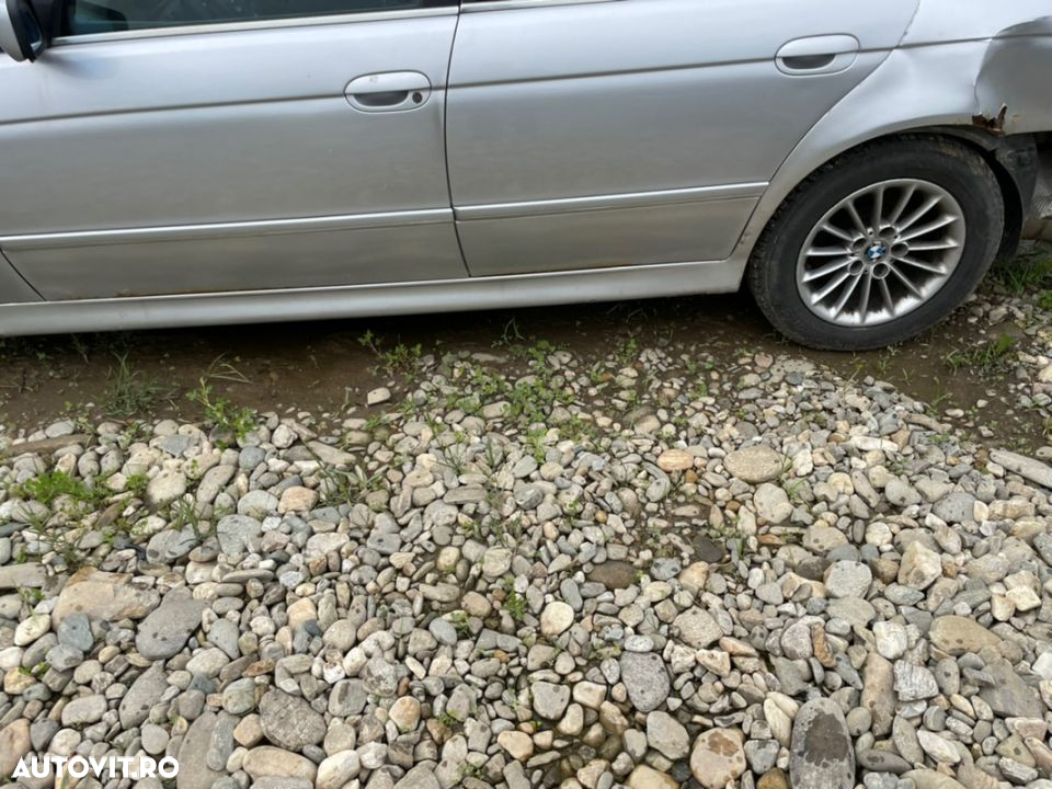 piese bmw e39 Facelift 520d 2002 telefon interior panouri mahon trimuri motor cutie volanta ambreaj radiator jante roti R 16 17 5x120 alutec  capota bara aripa far usa ceasuri bord - 3