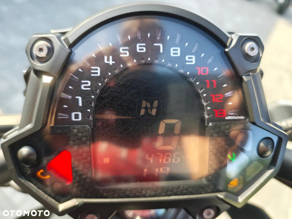 Kawasaki Z 650 - 8