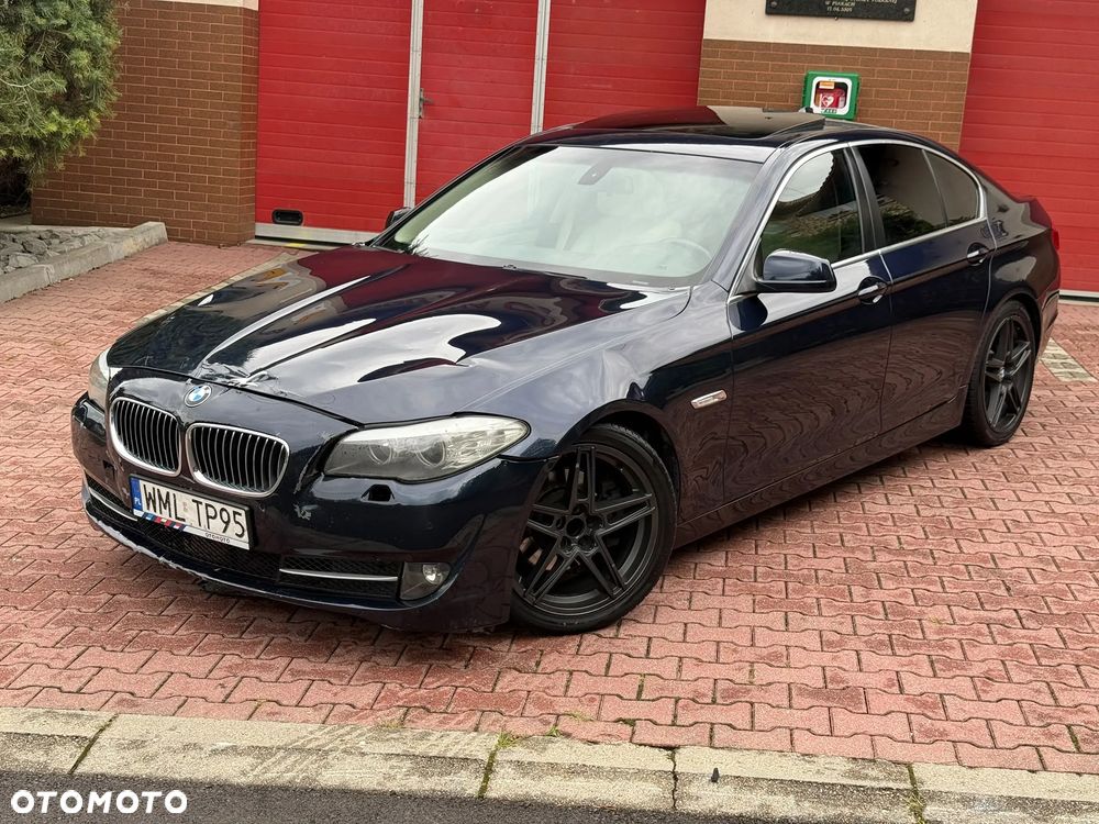 BMW Seria 5 520d Sport-Aut - 24