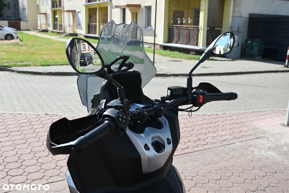 Aprilia SR - 6