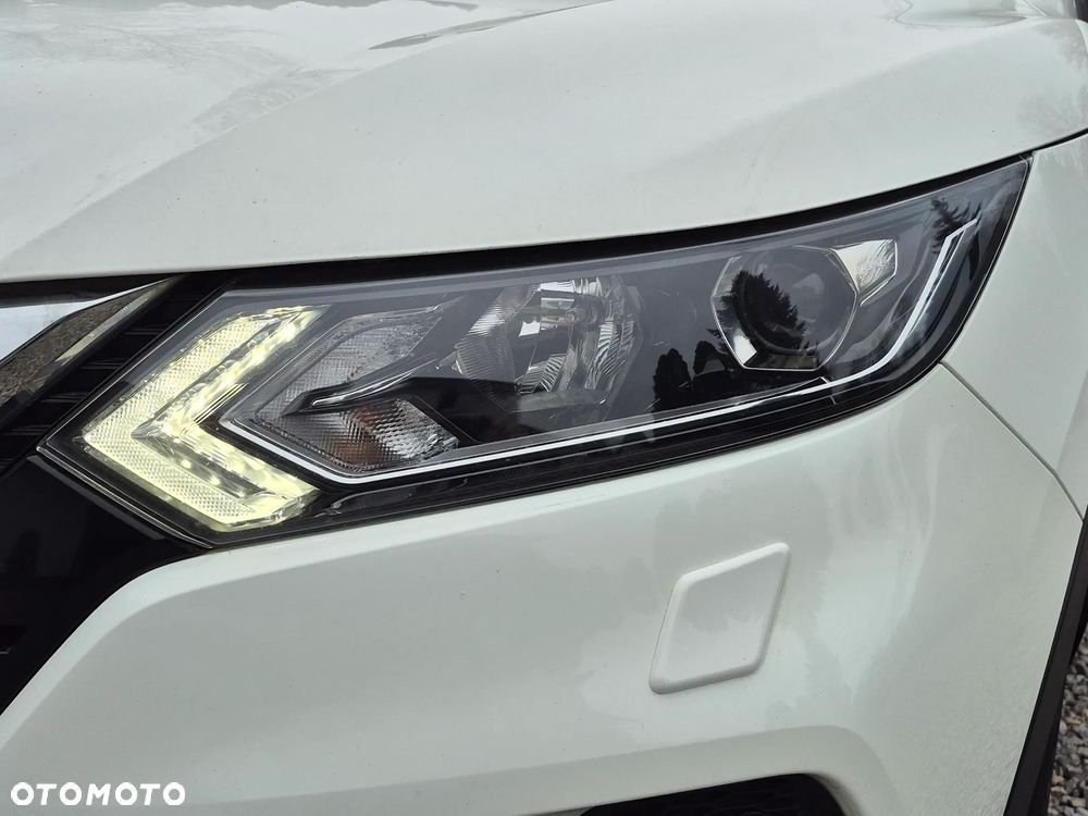 Nissan Qashqai 1.3 DIG-T ZAMA - 2