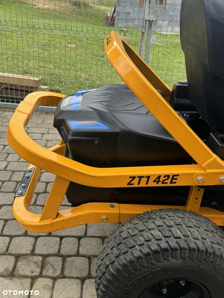 Cub Cadet - 8