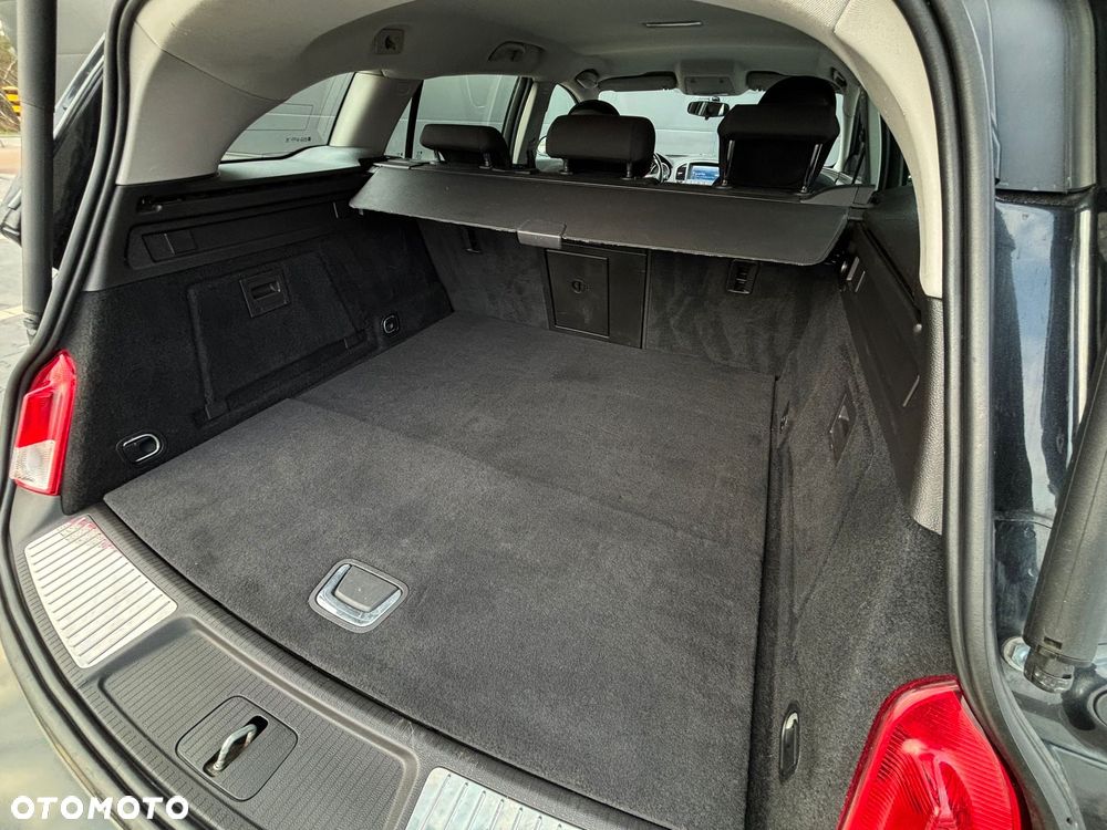 Opel Insignia 2.0 CDTI Automatik 150 Jahre - 19