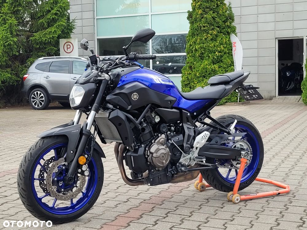 Yamaha MT - 9