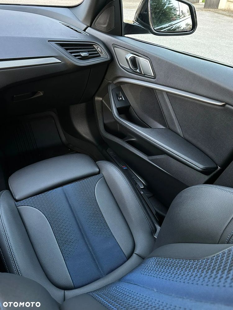 BMW Seria 2 218i Sport Line - 24