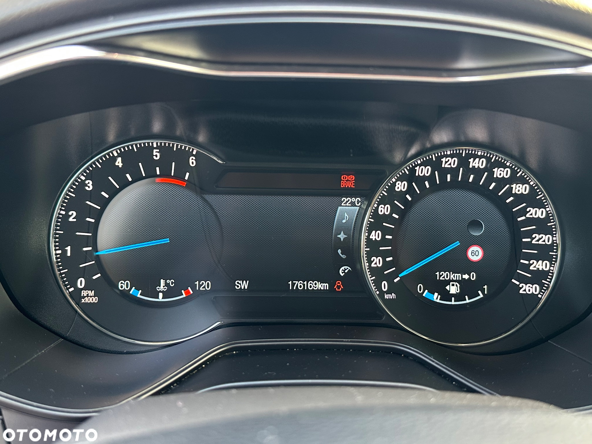 Ford Mondeo 2.0 TDCi Titanium - 24