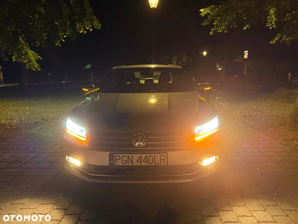 Volkswagen Passat 1.8 TSI Comfortline DSG - 22