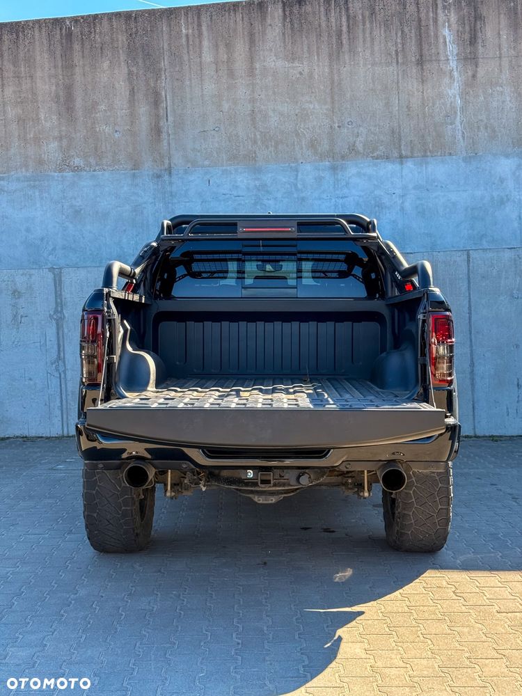 RAM 1500 Crew Cab Shortbed Rebel - 36