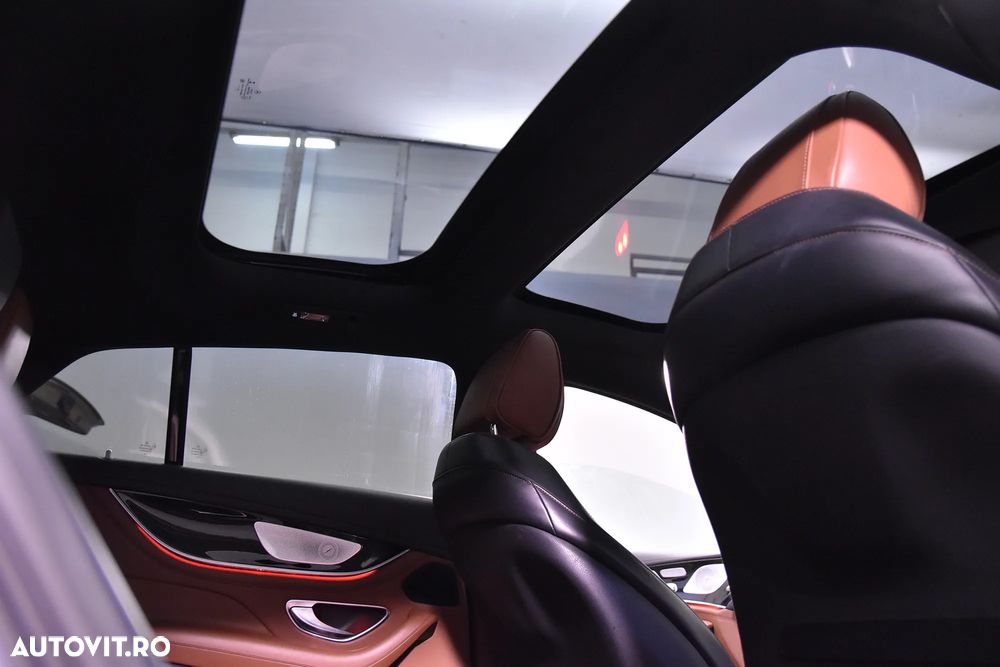 Mercedes-Benz AMG GT 53 4MATIC+ MHEV - 26