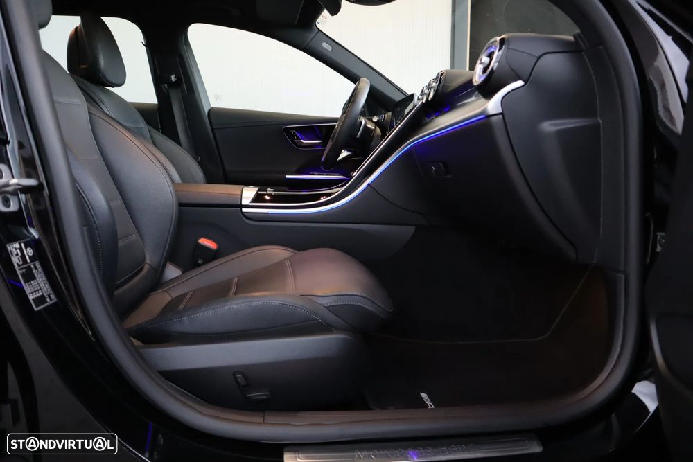 Mercedes-Benz C 300 e T 9G-TRONIC AMG Line - 16