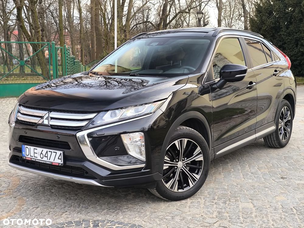 Mitsubishi Eclipse Cross 1.5 T-MIVEC 4WD CVT Diamant+ - 2