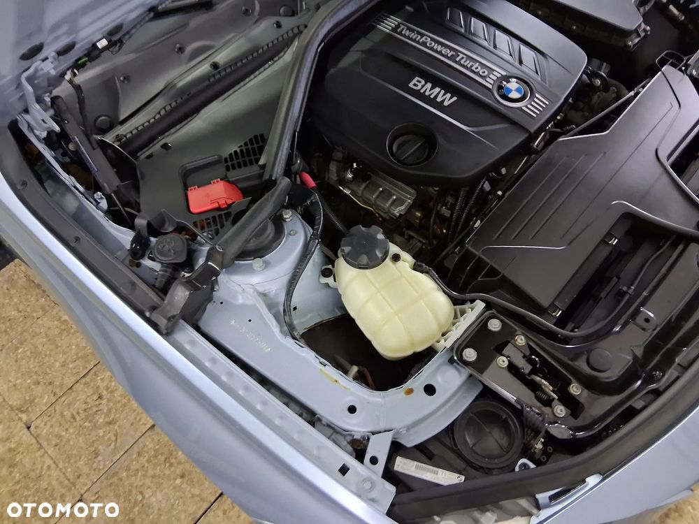 BMW Seria 3 318d DPF - 24