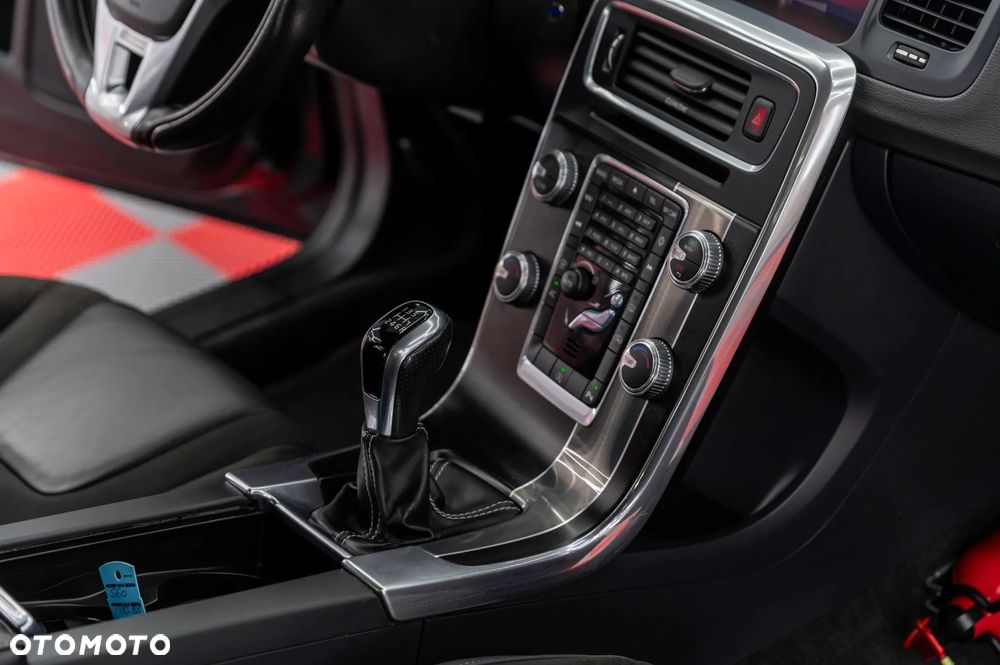 Volvo S60 D2 RDesign - 25