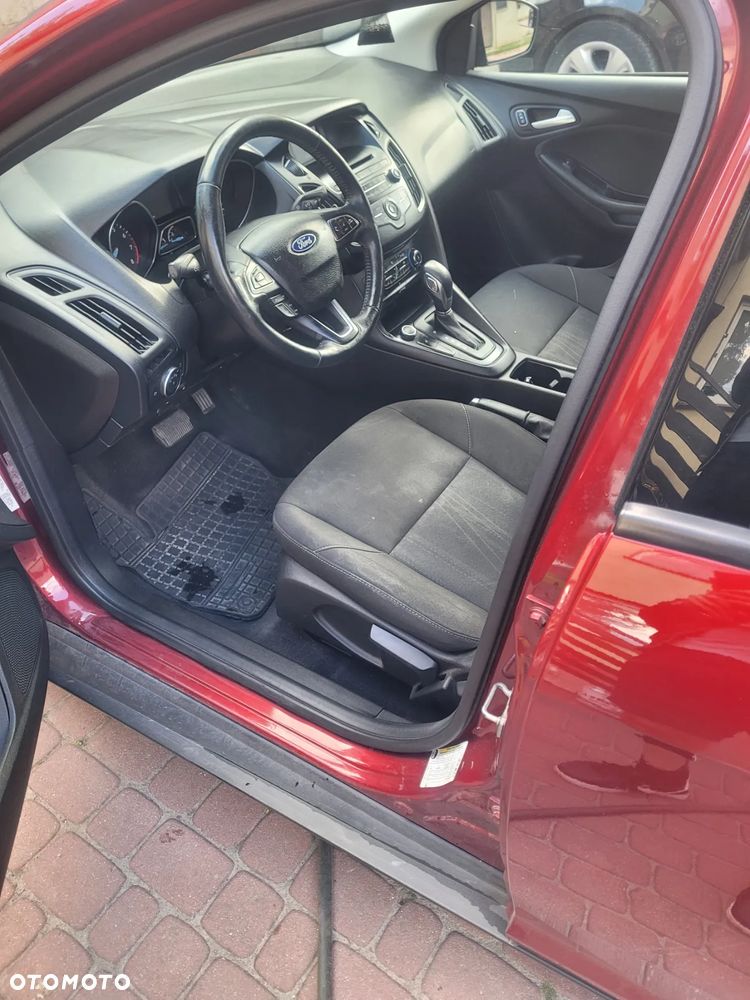 Ford Focus - 10