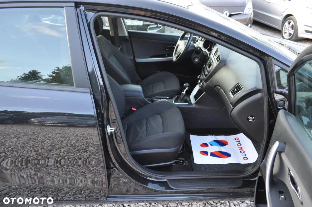Kia Ceed 1.4 CVVT Attract - 14