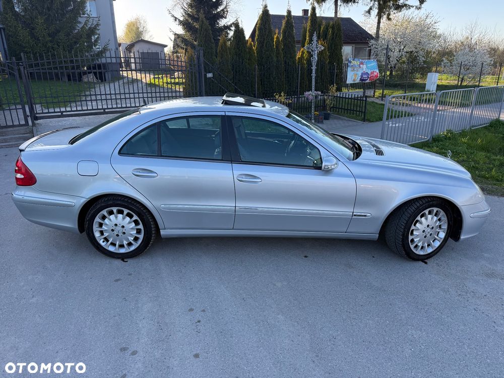 Mercedes-Benz Klasa E 500 4Matic Automatik Elegance - 8