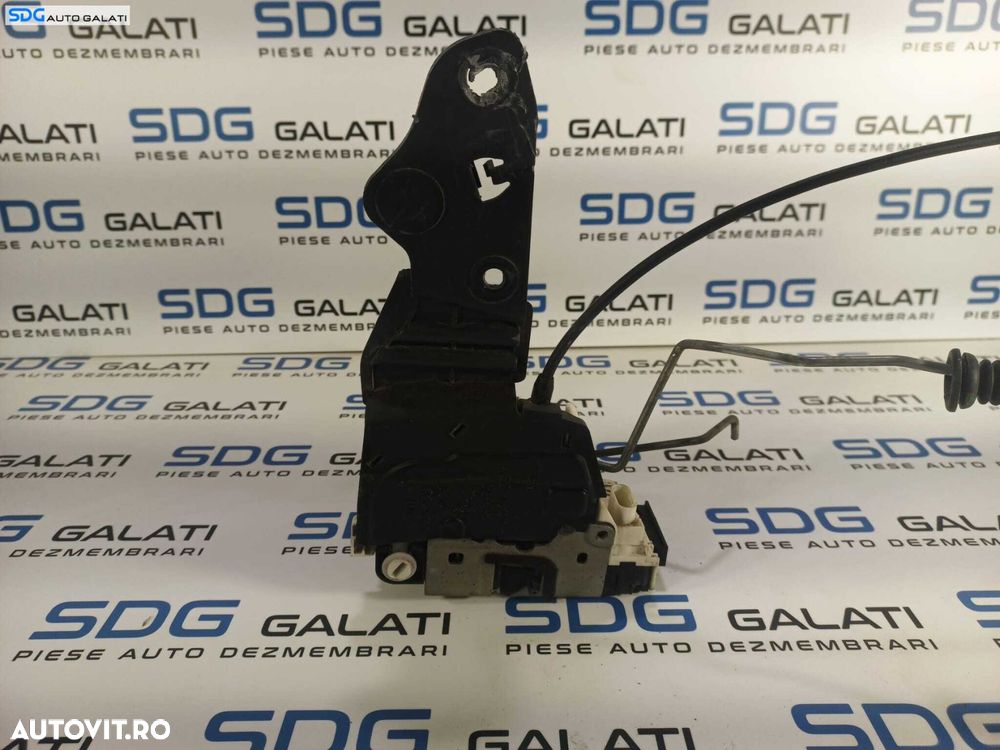 Incuietoare Broasca pentru Usa Portiera Dreapta Spate Fiat Freemont 2008 - 2016 Cod P04589696AA [L1249] - 3
