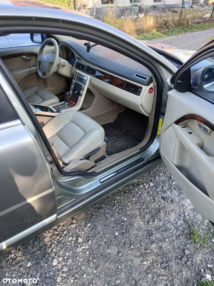 Volvo S80 - 17