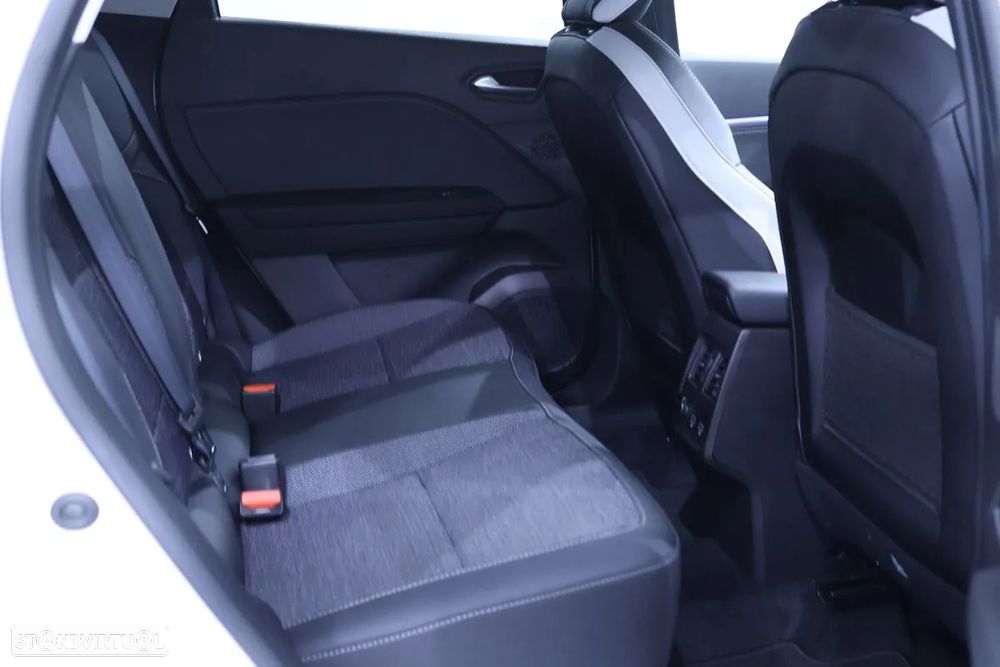 Renault Captur 1.0 TCe Techno Bi-Fuel - 18