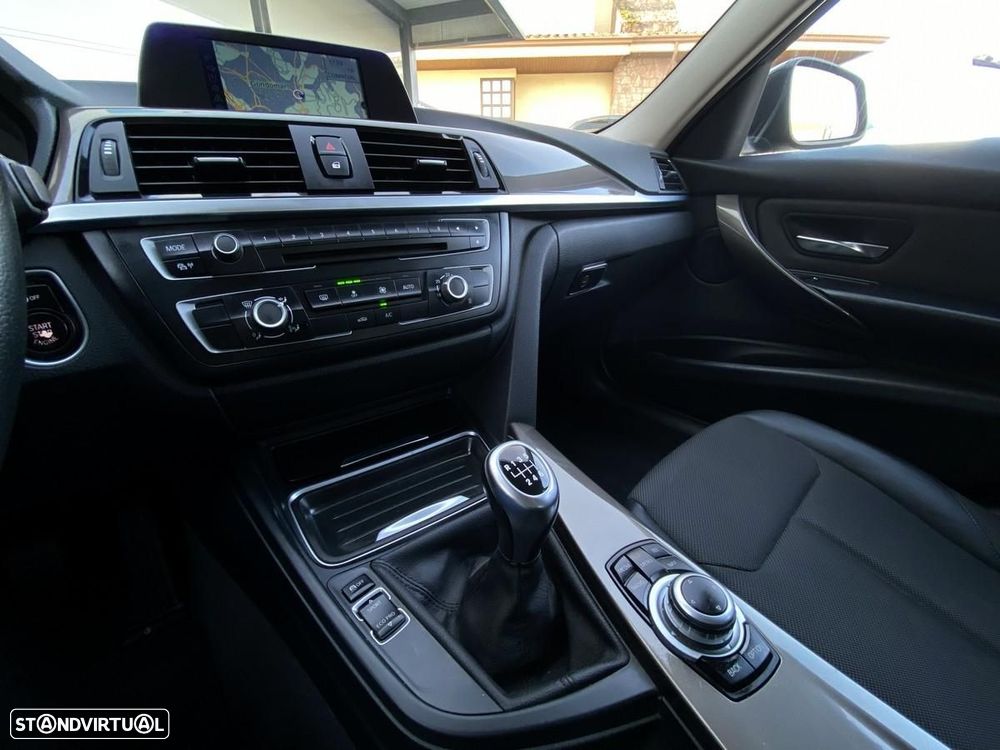 BMW 320 d EfficientDynamics Line Modern - 6
