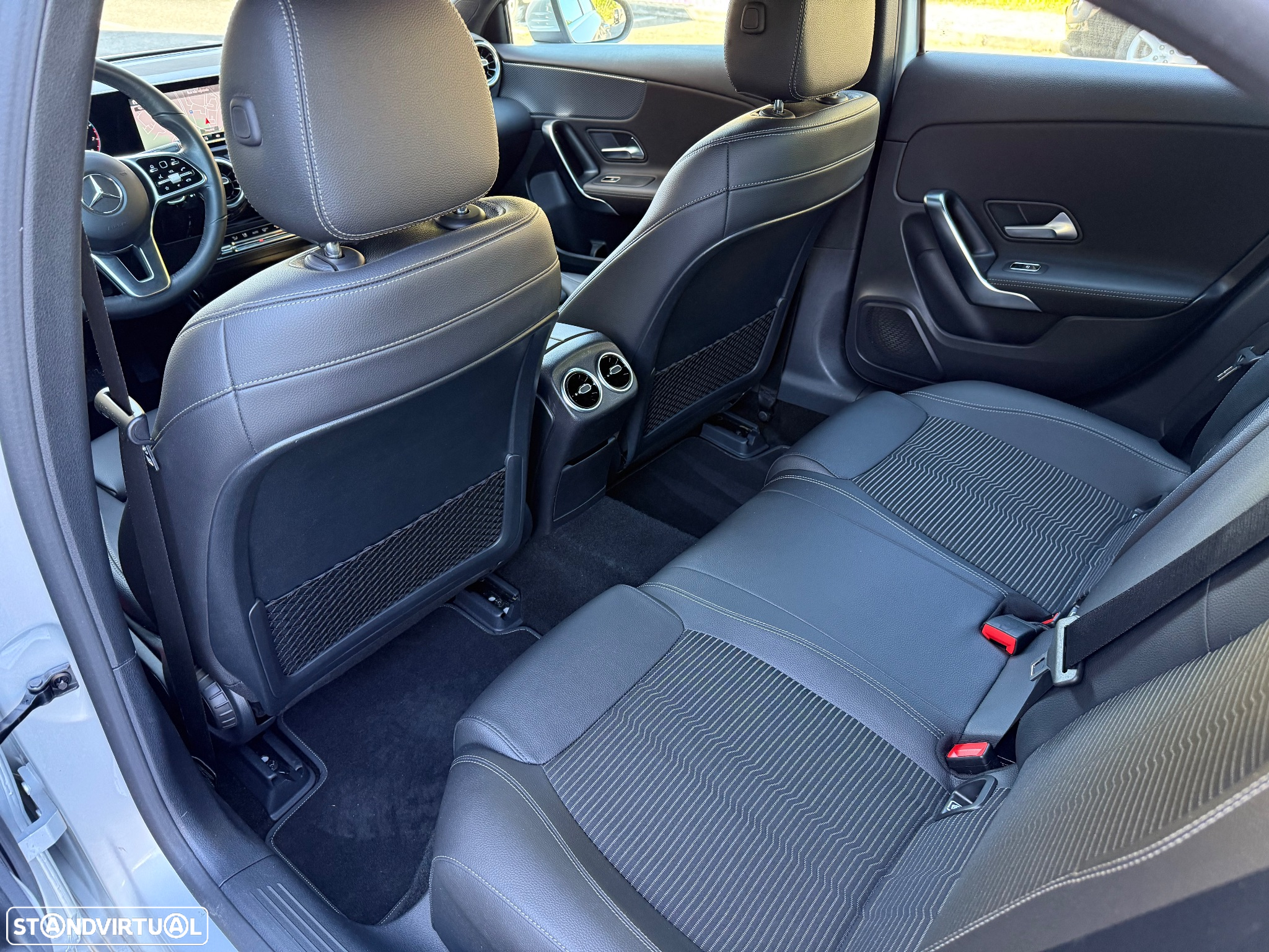 Mercedes-Benz A 200 Progressive Aut. - 37