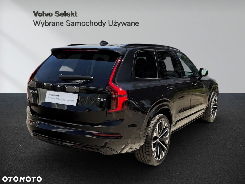 Volvo XC 90 - 8
