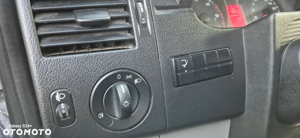 Volkswagen CRAFTER - 18