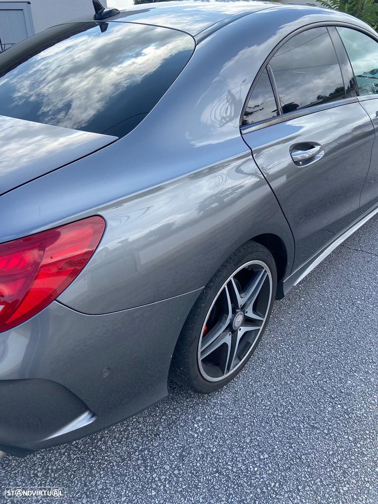 Mercedes-Benz CLA 220 CDI 7G-DCT AMG Line - 9