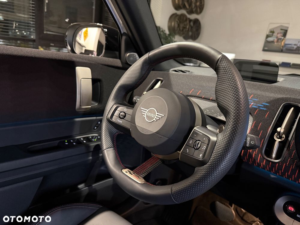 MINI Countryman - 24