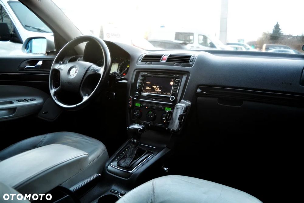 Skoda Octavia 2.0 TDI DPF DSG Laurin & Klement - 7