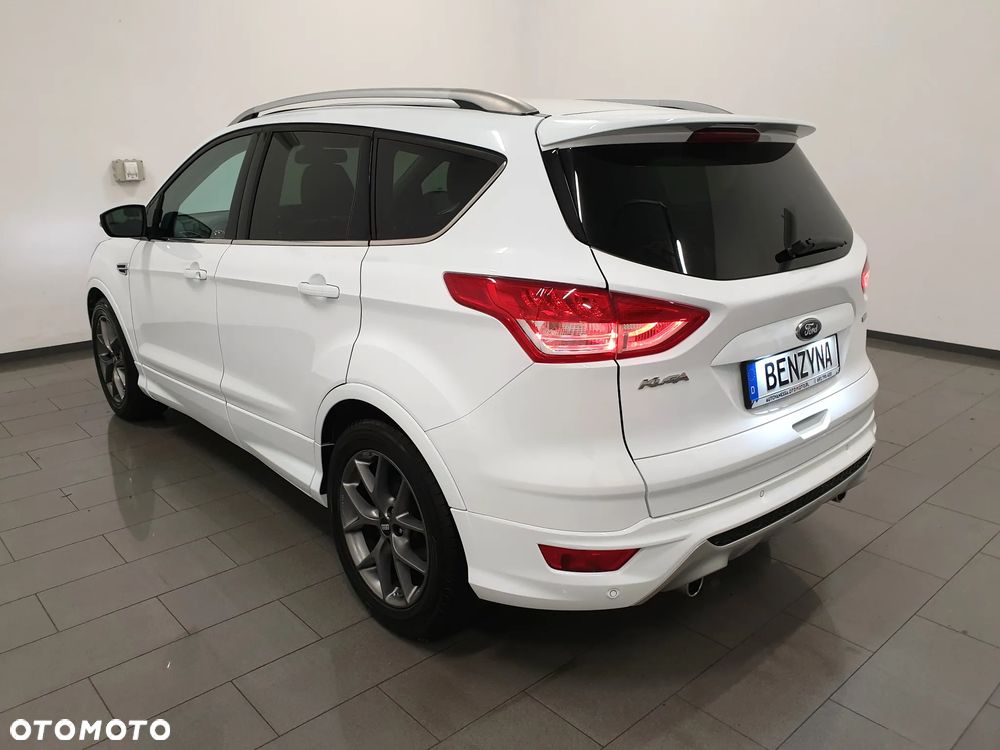 Ford Kuga 1.6 EcoBoost 2x4 Individual - 4