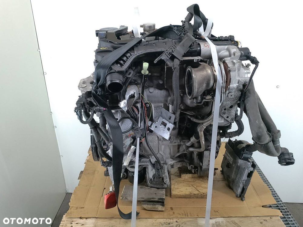 SILNIK PEUGEOT 208 HN05  10XVAW 1.2 THP PURETECH - 11