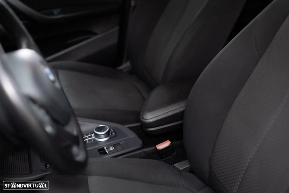 BMW X1 16 d sDrive Advantage Auto - 45