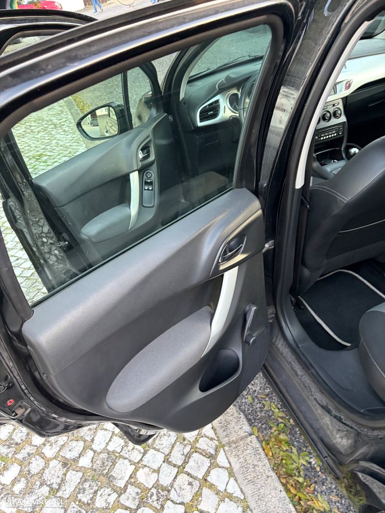 Citroën C3 1.2 PureTech Collection - 4