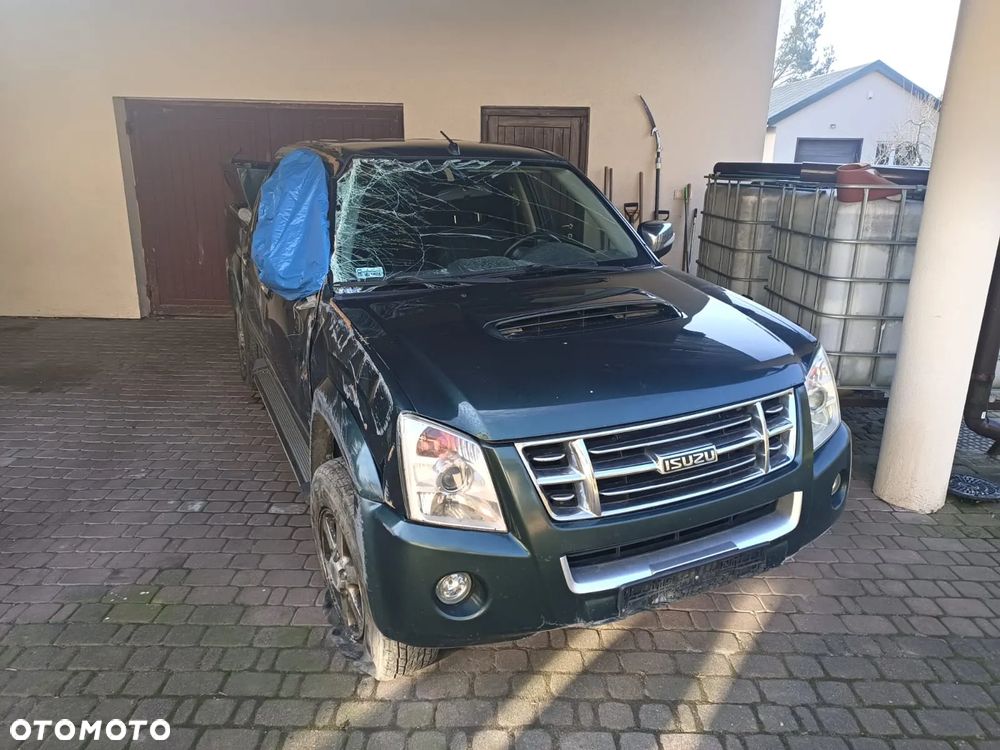 Isuzu D-Max 2.5d DC LS - 3