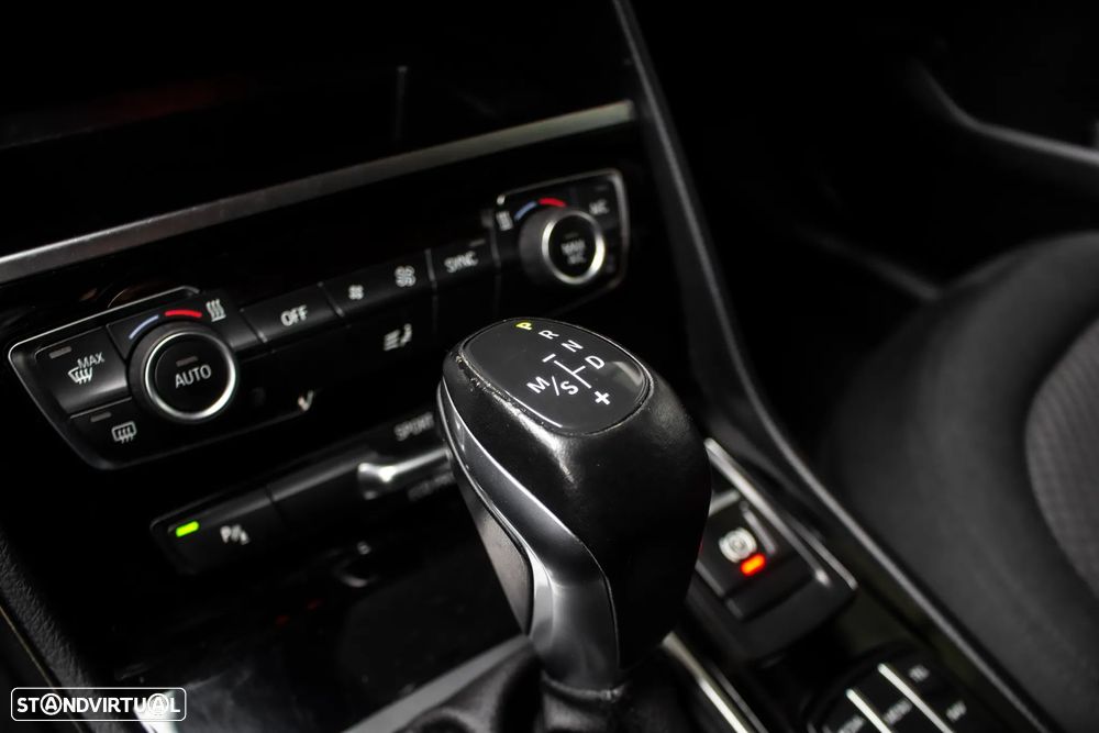 BMW 216 Gran Tourer d Aut. Advantage - 23