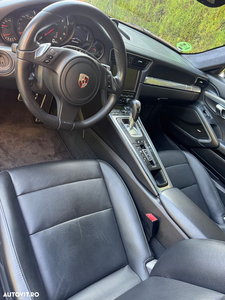 Porsche 911 Carrera PDK Black Edition - 9