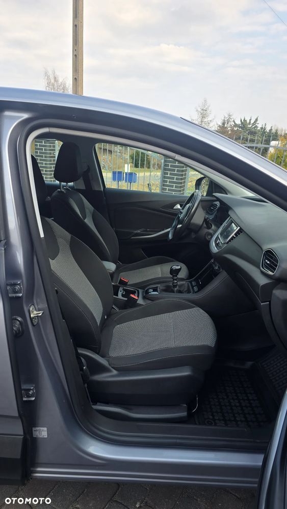 Opel Grandland X 1.2 T Enjoy S&S - 8