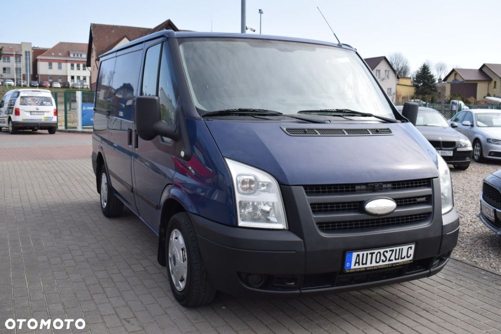 Ford Transit - 3