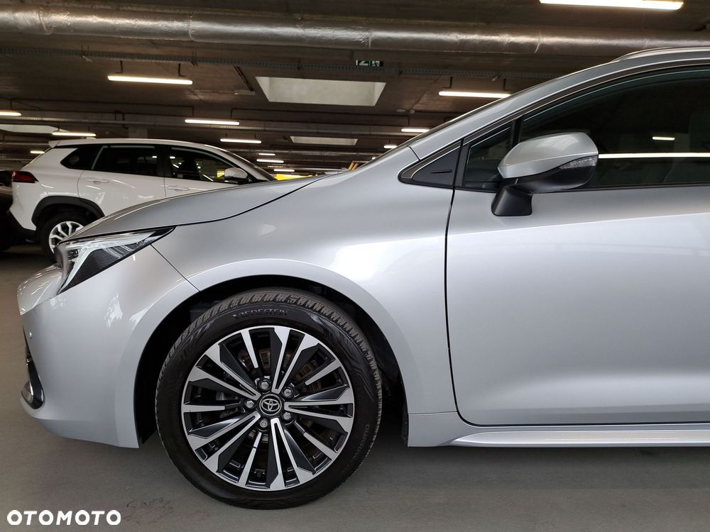 Toyota Corolla 1.8 Hybrid Style - 37